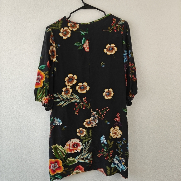 Johnny Was Zorya 100% Silk Floral Print Puff 3/4 Sleeve Mini Dress Black Size XS - Picture 11 of 15